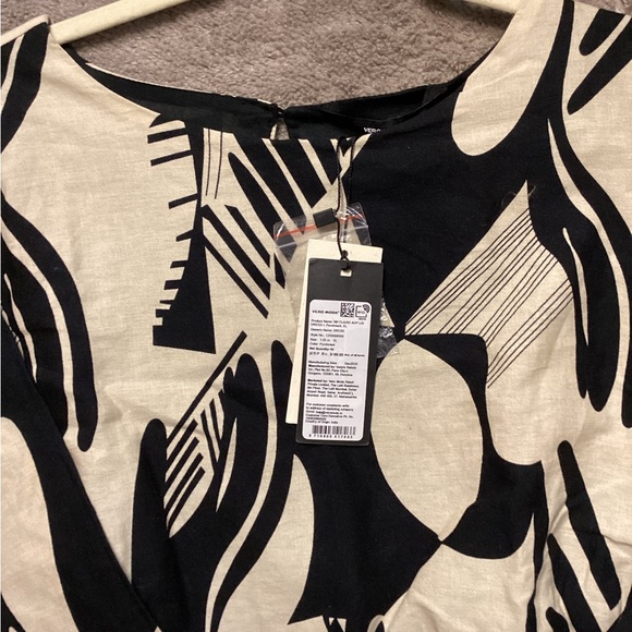 Dress - Picture 5 of 6